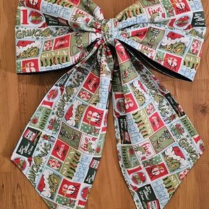 Dr. Seuss Grinch Christmas Bow